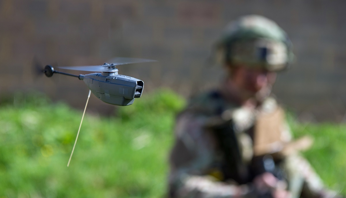 Los drones en miniatura Black Hornet admiten control por voz Los drones en miniatura Black Hornet admiten control por voz