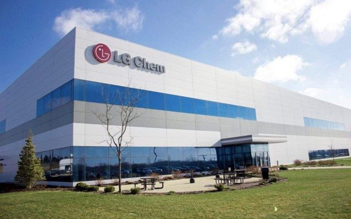 LG invierte 3.100 millones en una planta para fabricar baterías para coches eléctricos