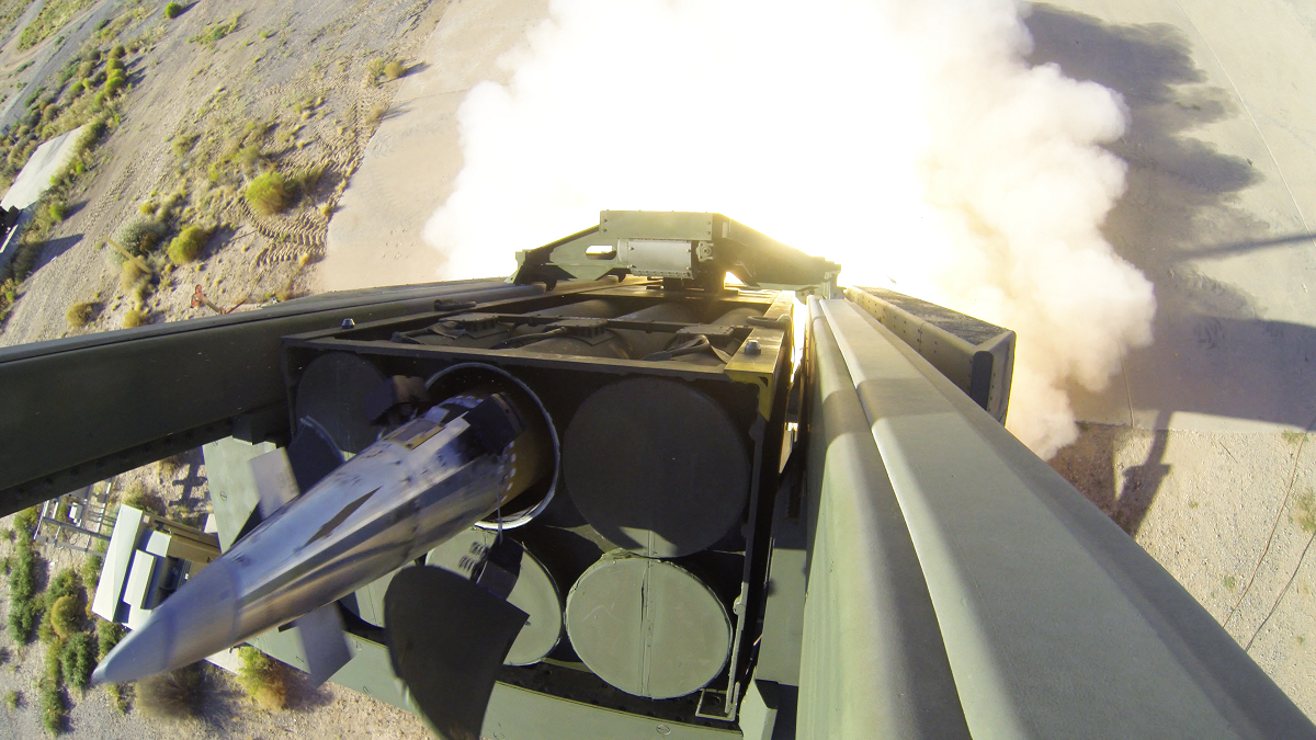 Lockheed Martin recibió 4.790 millones de dólares para producir municiones guiadas GMLRS para M142 HIMARS y M270 MLRS Lockheed Martin recibió 4.790 millones de dólares para producir municiones guiadas GMLRS para M142 HIMARS y M270 MLRS