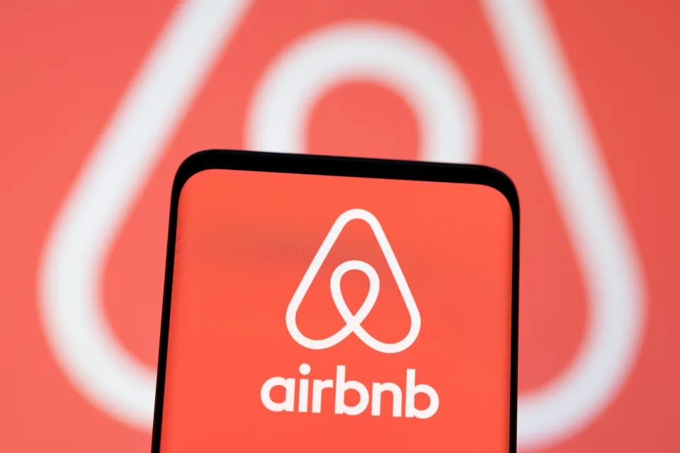 El Silicon Shuffle: Las últimas innovaciones tecnológicas de Airbnb Airbnb revoluciona los viajes: Explora la tecnología que hay detrás de tu próxima estancia