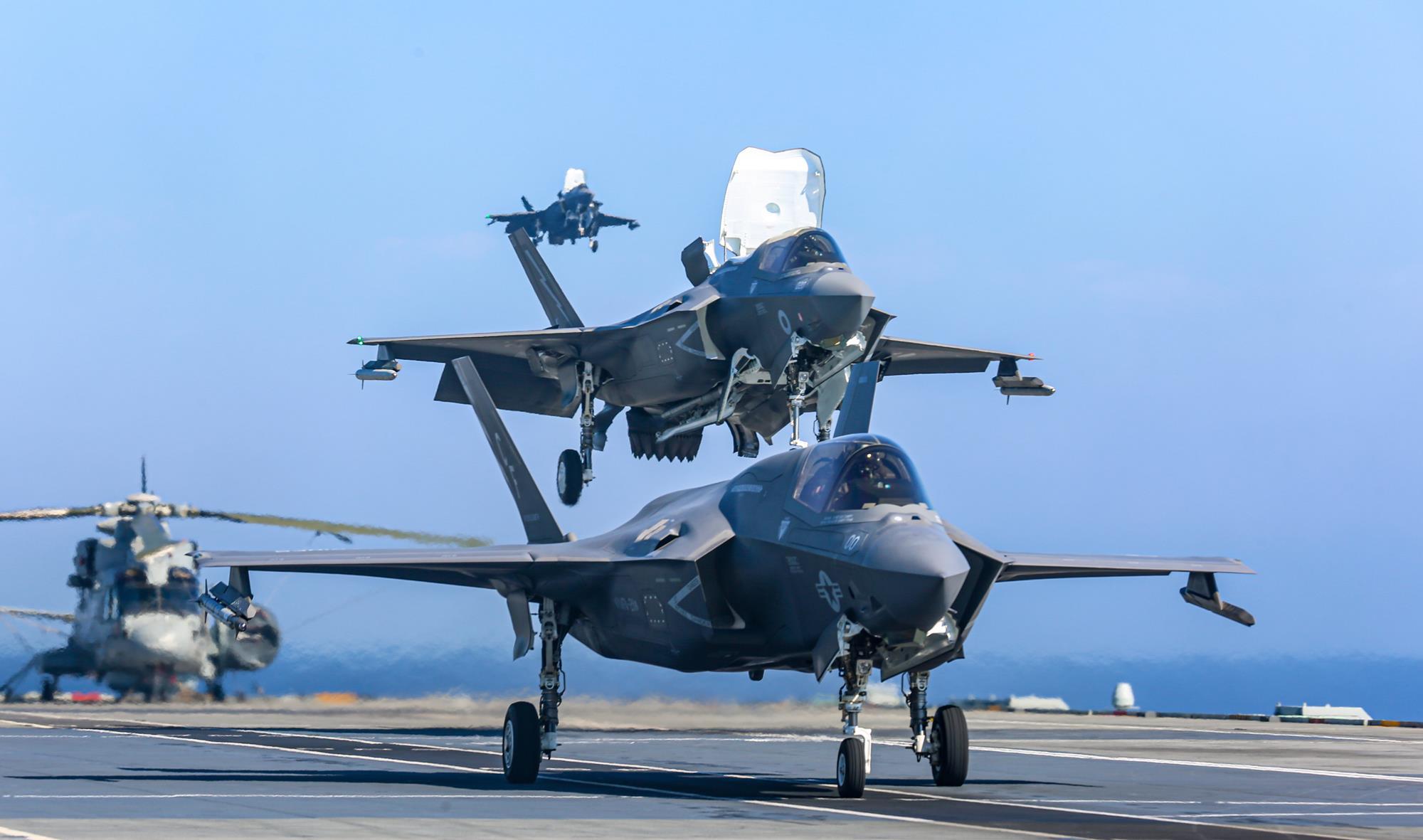 La Marina estadounidense ha recibido el último sistema de aproximación y aterrizaje de precisión JPALS, compatible con los cazas de quinta generación F-35B y F-35C. La Marina estadounidense ha recibido el último sistema de aproximación y aterrizaje de precisión JPALS, compatible con los cazas de quinta generación F-35B y F-35C.