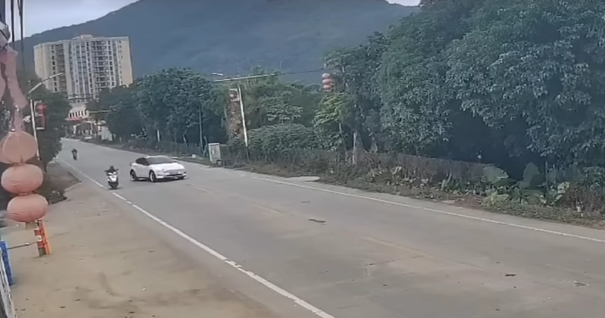 El Tesla Model Y en China "se volvió loco" y causó la muerte de dos personas: el sistema de frenado es el culpable del accidente automovilístico y la empresa promete colaborar en la investigación El Tesla Model Y en China "se volvió loco" y causó la muerte de dos personas: el sistema de frenado es el culpable del accidente automovilístico y la empresa promete colaborar en la investigación