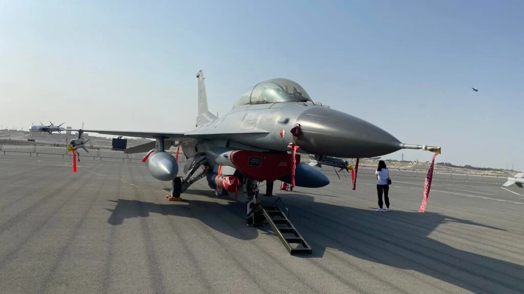 Lockheed Martin no podrá suministrar a Bahréin la actualización más avanzada del caza F-16 Fighting Falcon hasta 2024 Lockheed Martin no podrá suministrar a Bahréin la actualización más avanzada del caza F-16 Fighting Falcon hasta 2024