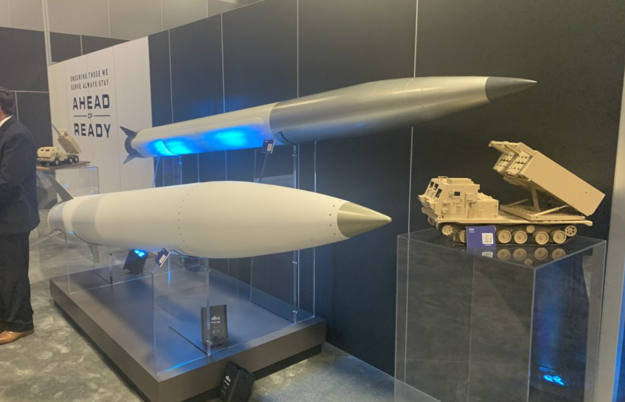 Lockheed Martin probó el misil de alta precisión ER GMLRS para el M142 HIMARS y el M270 MLRS con un alcance de lanzamiento de 150 km Lockheed Martin probó el misil de alta precisión ER GMLRS para el M142 HIMARS y el M270 MLRS con un alcance de lanzamiento de 150 km