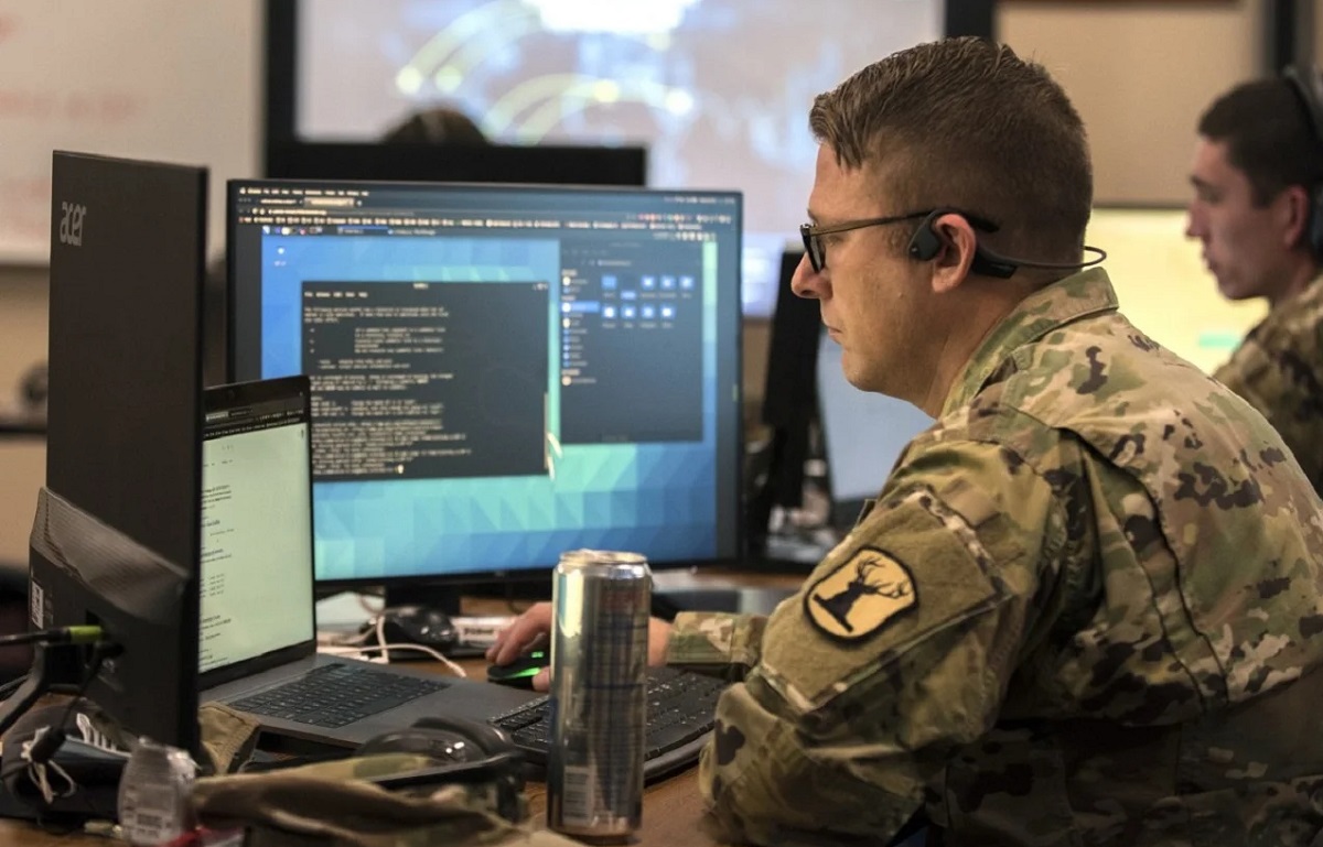 Millones de correos electrónicos de militares estadounidenses debido a una errata en el sufijo de un dominio han sido redirigidos al gobierno de Malí durante años y podrían acabar en manos de las autoridades rusas