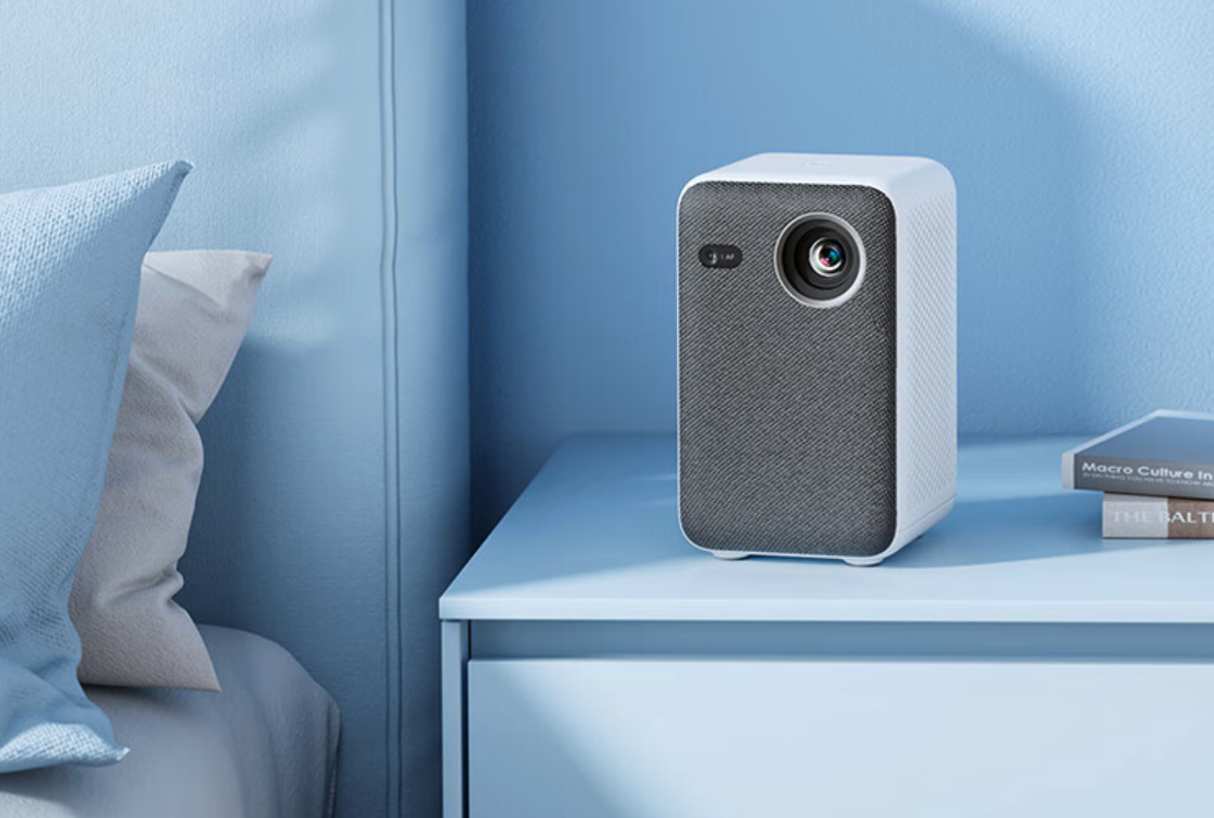 Xiaomi presentó un proyector compacto con batería y NFC por 345 dólares Xiaomi presentó un proyector compacto con batería y NFC por 345 dólares