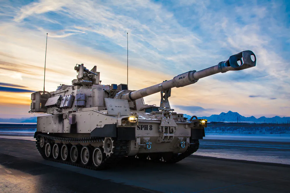 La artillería ucraniana utiliza cohetes M549A1 con un alcance de 30 km para el obús M109 La artillería ucraniana utiliza cohetes M549A1 con un alcance de 30 km para el obús M109