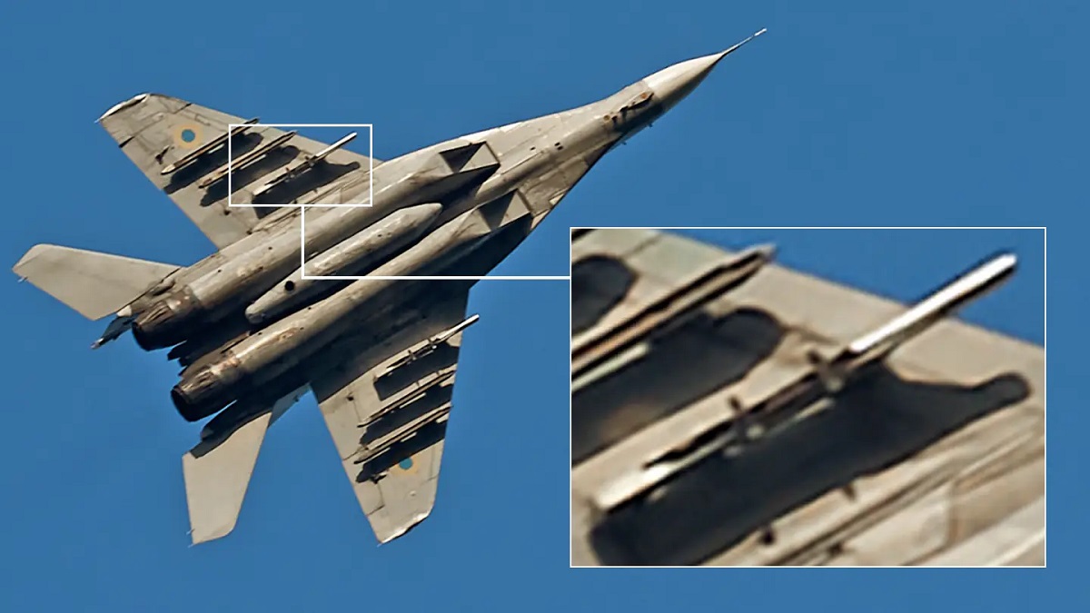 La Fuerza Aérea Ucraniana publica una foto de un MiG-29 con misteriosos pilones de misiles La Fuerza Aérea Ucraniana publica una foto de un MiG-29 con misteriosos pilones de misiles