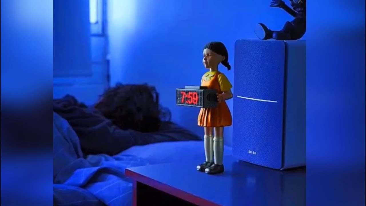 El despertador con forma de muñeco asesino de 'El juego del calamar' de Netflix despierta a cualquiera (vídeo) El despertador con forma de muñeco asesino de 'El juego del calamar' de Netflix despierta a cualquiera (vídeo)