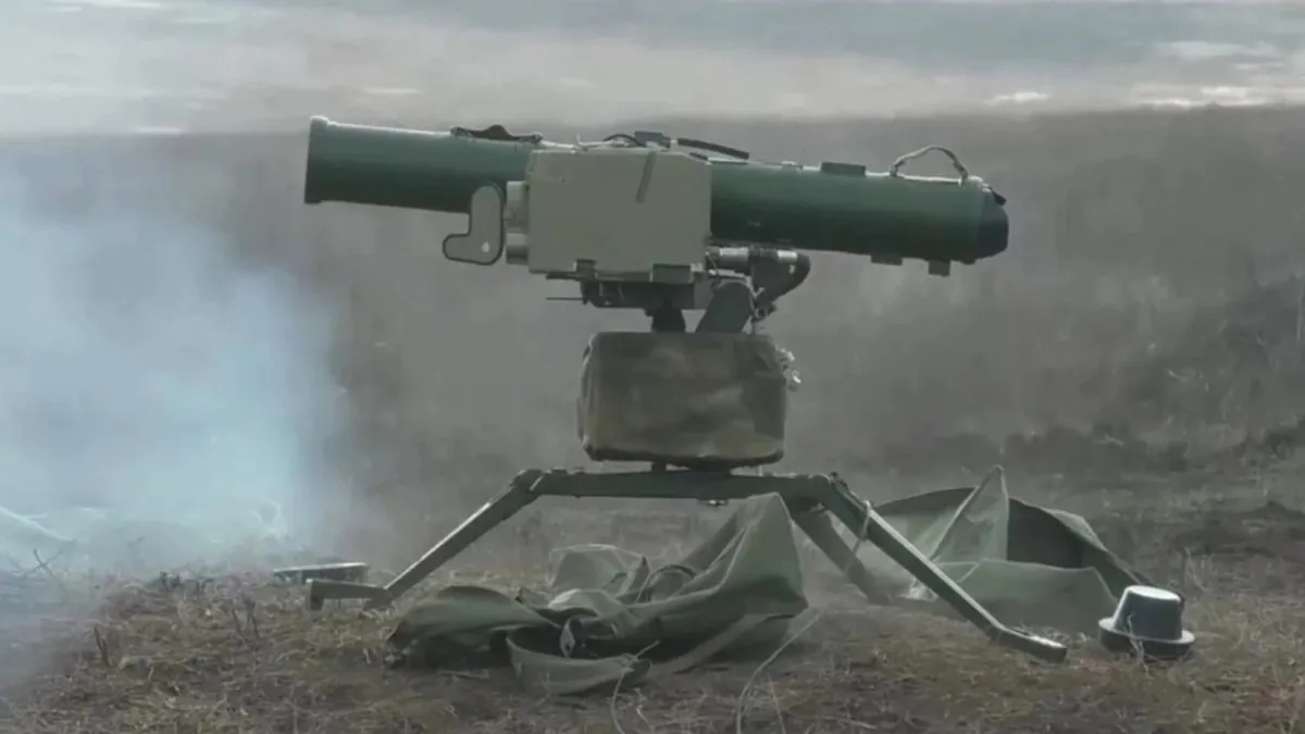 El ejército ucraniano destruyó el BRDM-2 en movimiento con la ayuda del Stugna-P ATGM El ejército ucraniano destruyó el BRDM-2 en movimiento con la ayuda del Stugna-P ATGM