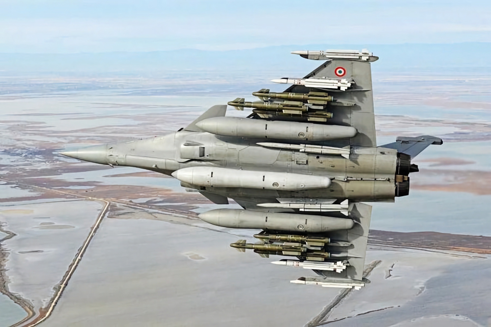 Los cazas F-16 ucranianos podrán llevar bombas guiadas francesas AASM Hammer Los cazas F-16 ucranianos podrán llevar bombas guiadas francesas AASM Hammer