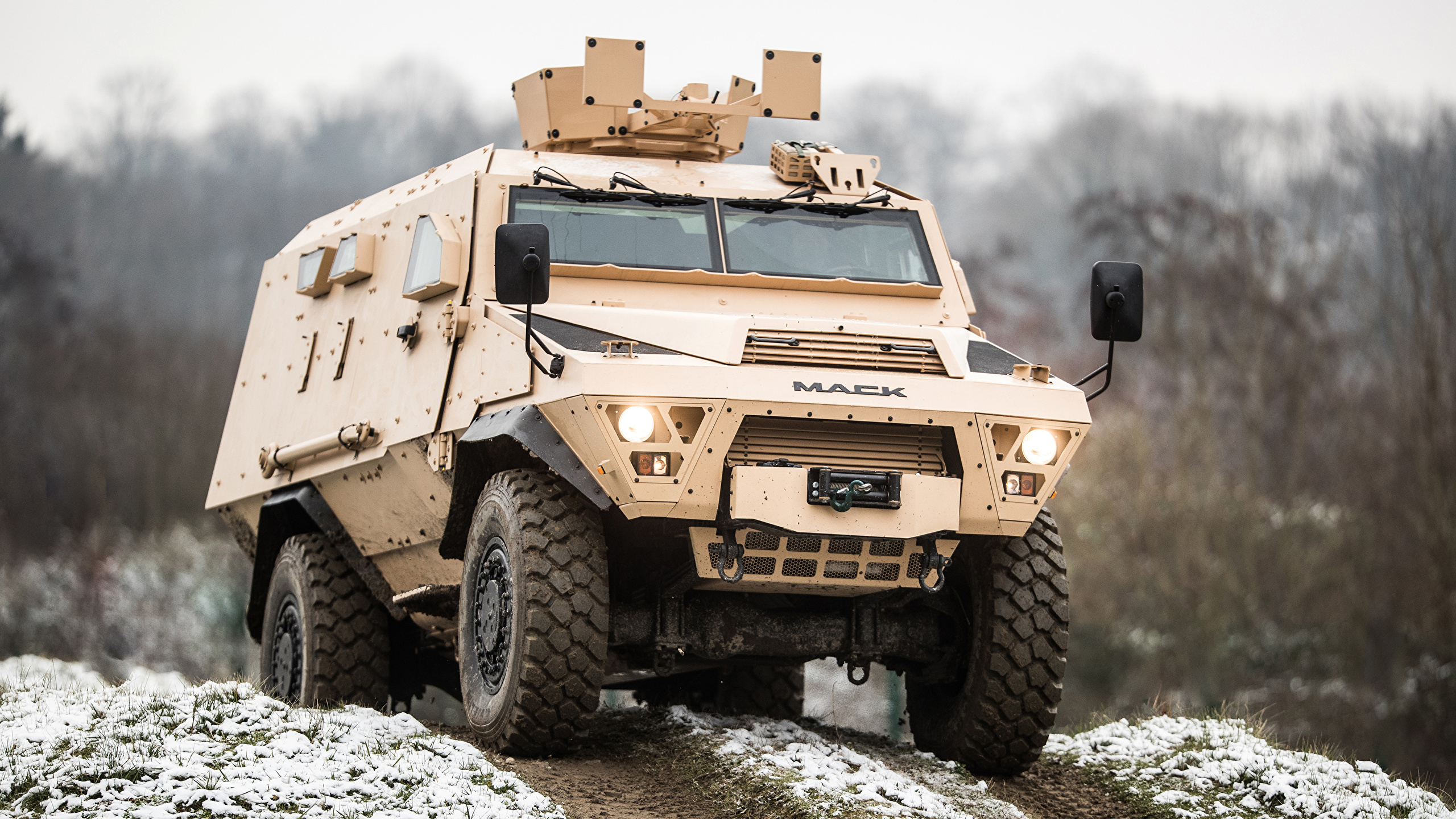Francia transferirá a Ucrania 20 modernos vehículos blindados de transporte de tropas sobre ruedas ACMAT Bastion Francia transferirá a Ucrania 20 modernos vehículos blindados de transporte de tropas sobre ruedas ACMAT Bastion