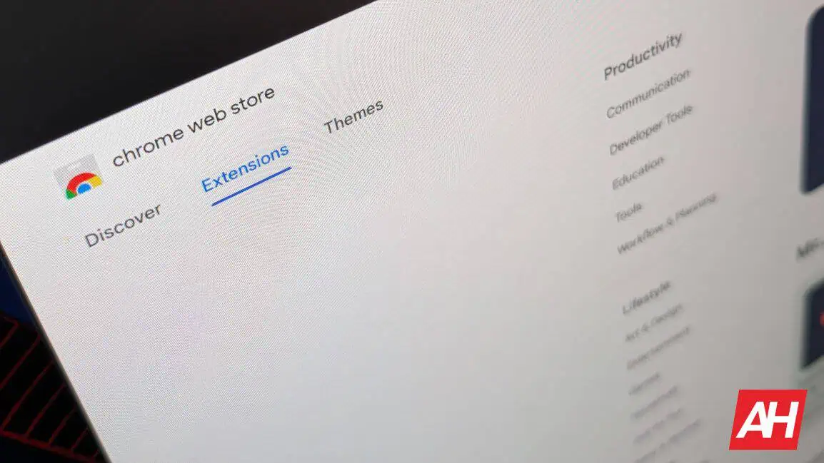 Ciberseguridad en peligro: las recientes interferencias con las extensiones de Chrome Ataque hacker navideño: Cyberhaven detecta un ciberataque a una extensión de Chrome