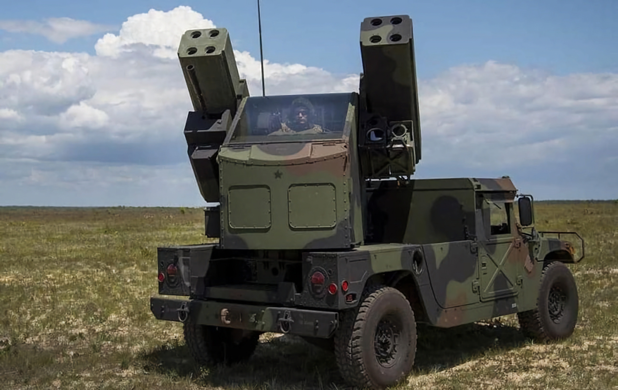 Las AFU mostraron cómo derribaron un misil ruso con la ayuda de un SAM AN/TWQ-1 Avenger (vídeo)