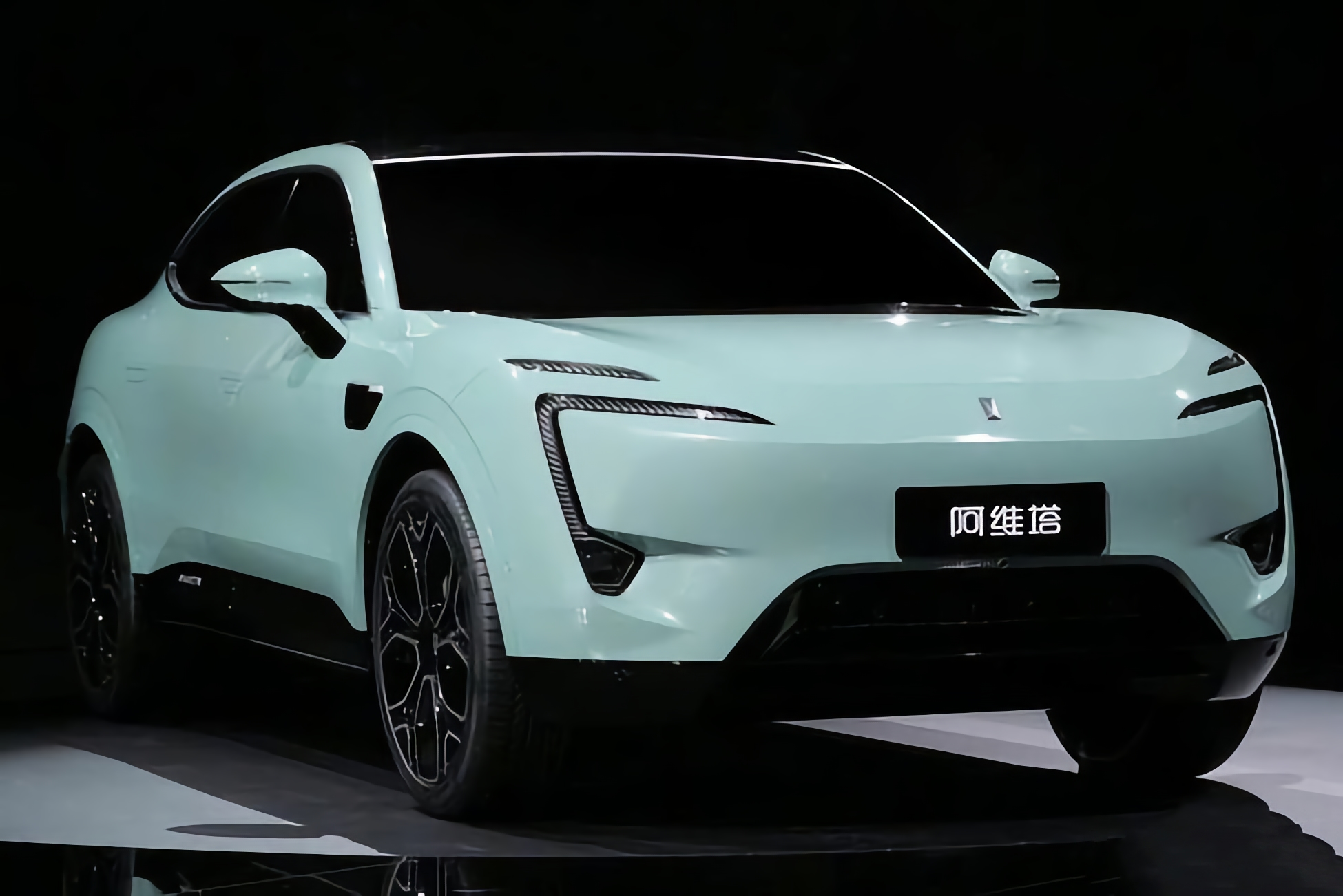 Huawei, CATL y Changan Automobile presentan el AVATR E11: un crossover eléctrico con una autonomía de 700 km y una aceleración hasta los 100 km/h en menos de 4 segundos Huawei, CATL y Changan Automobile presentan el AVATR E11: un crossover eléctrico con una autonomía de 700 km y una aceleración hasta los 100 km/h en menos de 4 segundos
