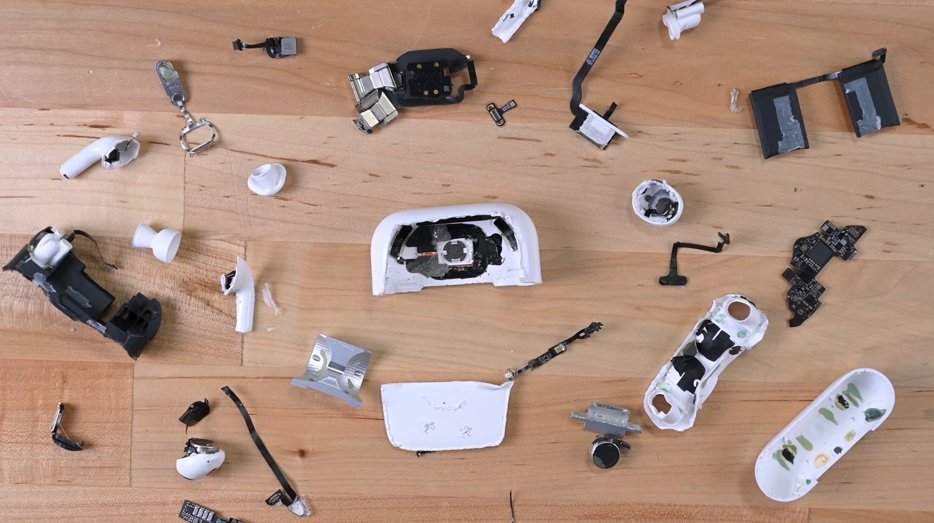 0 de 10 de iFixit: Los AirPods Pro 2 son desechables: no se pueden reparar en absoluto 0 de 10 de iFixit: Los AirPods Pro 2 son desechables: no se pueden reparar en absoluto
