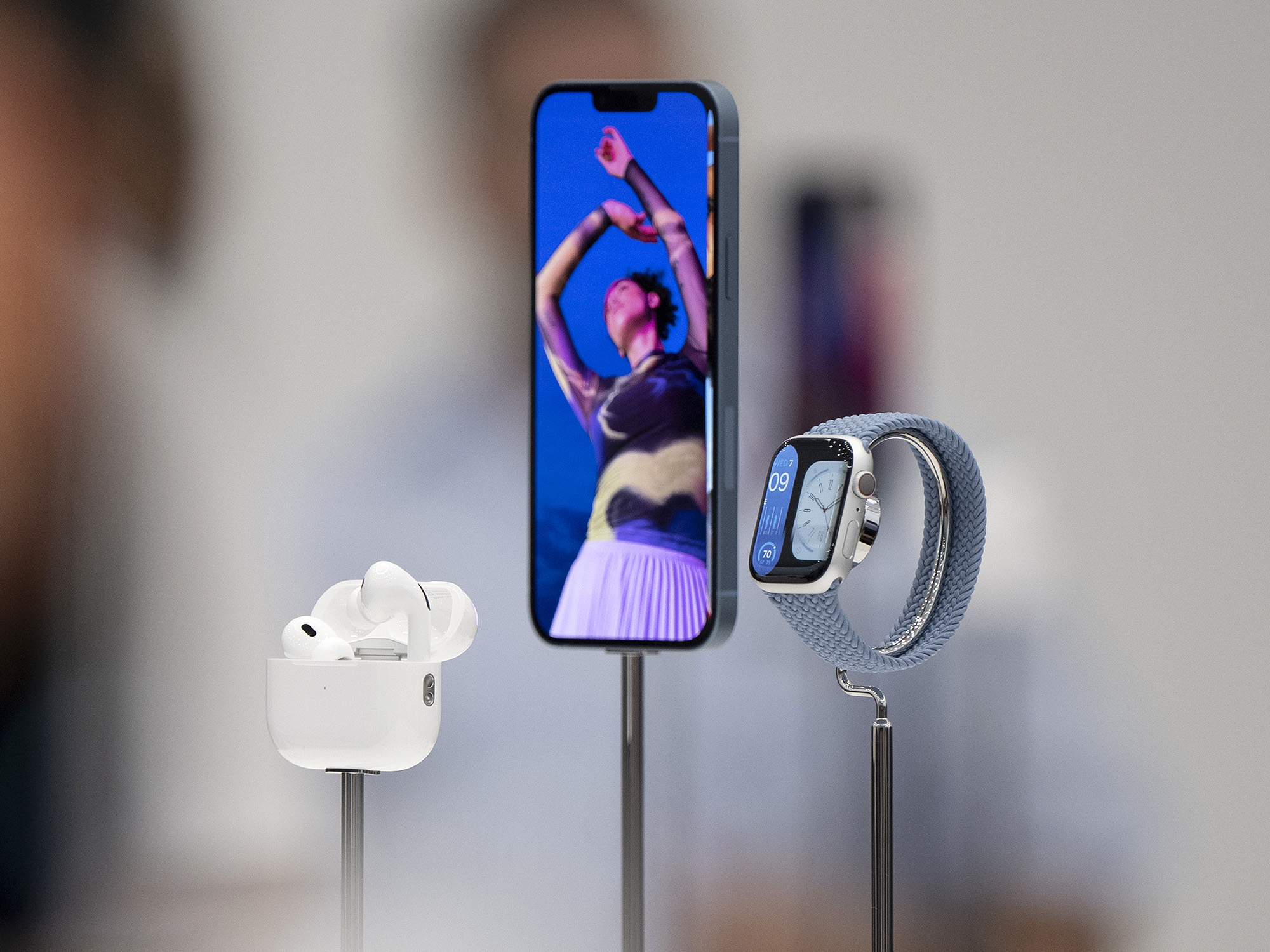Apple también presentará los auriculares AirPods Pro con USB-C en la presentación del iPhone 15 - Bloomberg Apple también presentará los auriculares AirPods Pro con USB-C en la presentación del iPhone 15 - Bloomberg