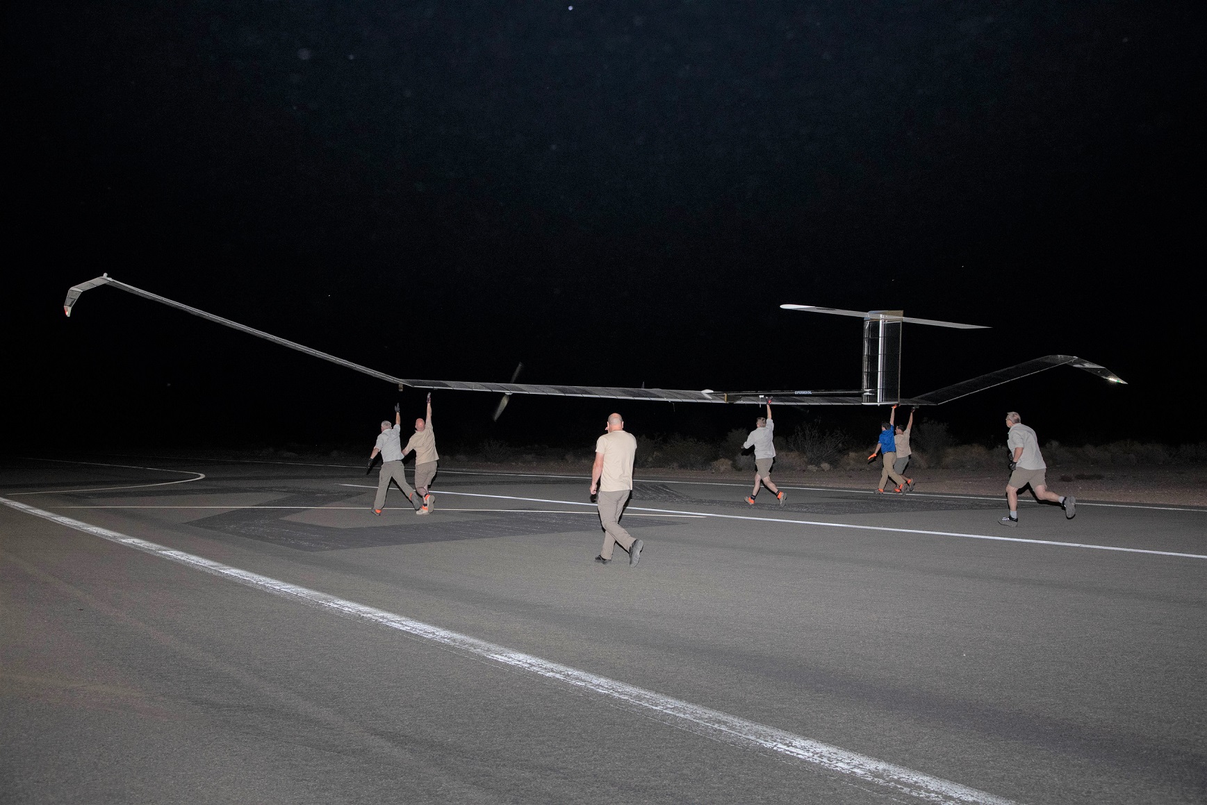 El ejército estadounidense prueba un dron estratosférico que sobrevuela la Tierra durante 36 días El ejército estadounidense prueba un dron estratosférico que sobrevuela la Tierra durante 36 días