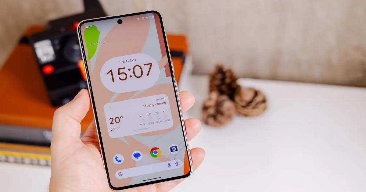 Nuevos cambios en los widgets de la pantalla de bloqueo en Android 15: Google está probando mover Quick Look a la parte inferior, similar a iOS Nuevos cambios en los widgets de la pantalla de bloqueo en Android 15: Google está probando mover Quick Look a la parte inferior, similar a iOS