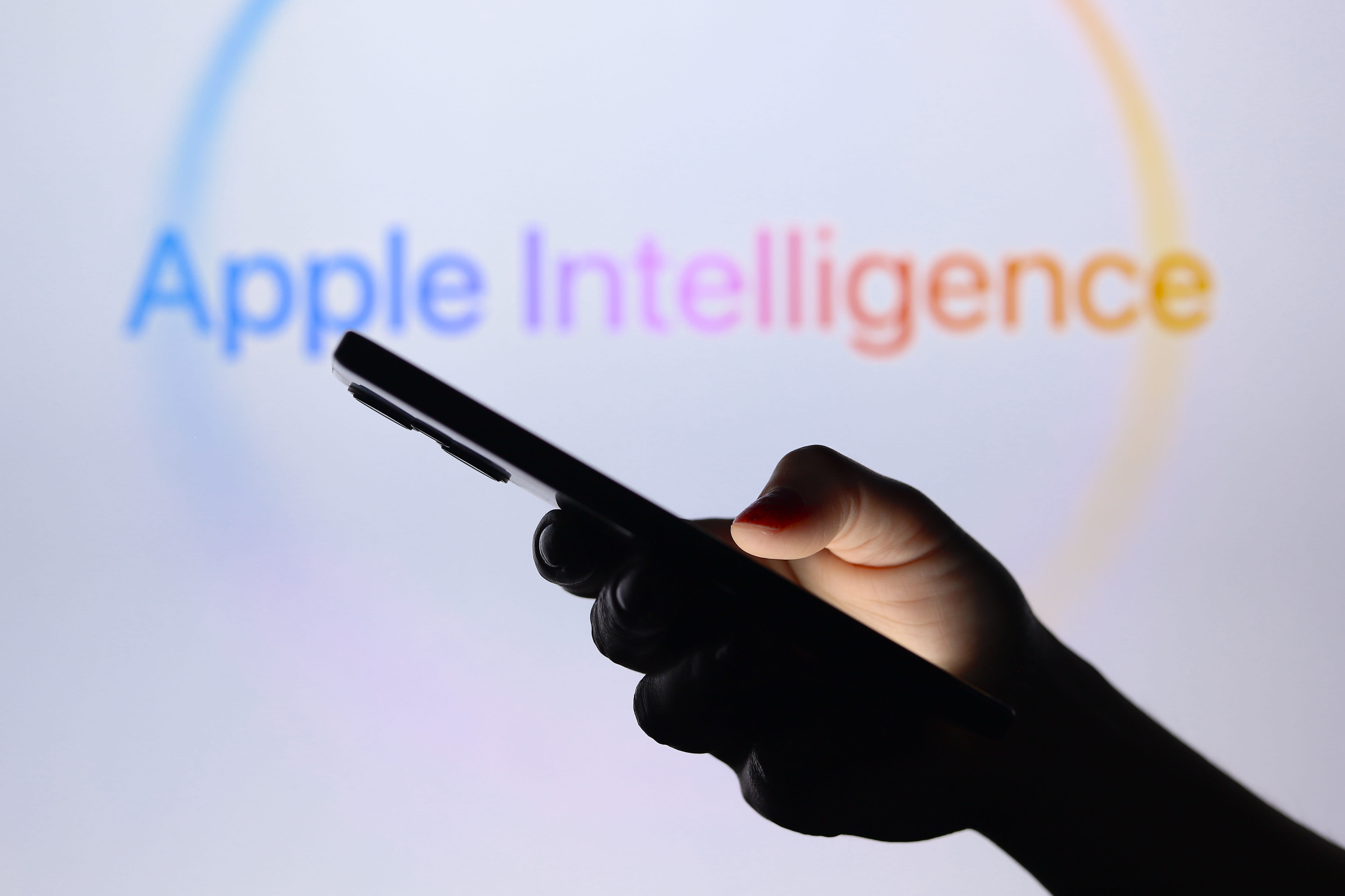 Apple promete pagar un millón de dólares a quien pueda piratear los servidores de Apple Intelligence Apple promete pagar un millón de dólares a quien pueda piratear los servidores de Apple Intelligence