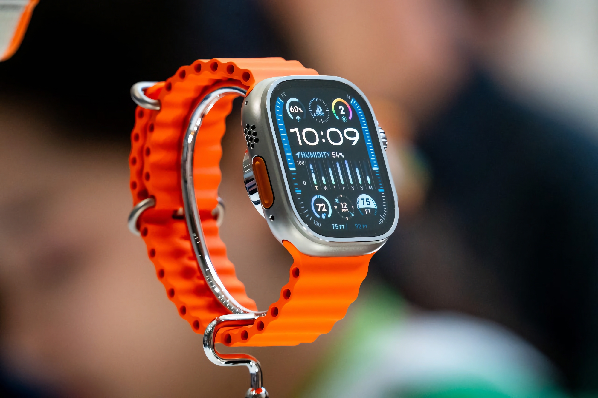 Rumor: El Apple Watch Ultra con pantalla MicroLED saldrá a la venta en 2025 Rumor: El Apple Watch Ultra con pantalla MicroLED saldrá a la venta en 2025