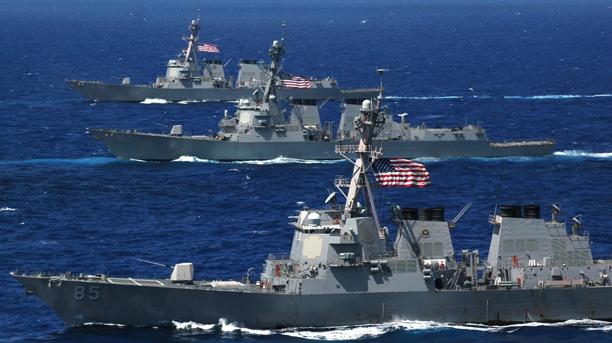 Lockheed Martin ha recibido hasta 1.100 millones de dólares para desarrollar un sistema de combate integrado que combinará buques de guerra de la Armada y la Guardia Costera de EE.UU. Lockheed Martin ha recibido hasta 1.100 millones de dólares para desarrollar un sistema de combate integrado que combinará buques de guerra de la Armada y la Guardia Costera de EE.UU.