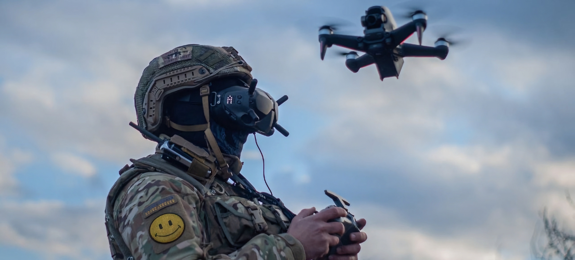 75 tanques, 88 vehículos blindados, 52 sistemas de artillería autopropulsada y otras armas: las AFU destruyeron 428 piezas de equipamiento ruso con la ayuda de drones durante la semana. 75 tanques, 88 vehículos blindados, 52 sistemas de artillería autopropulsada y otras armas: las AFU destruyeron 428 piezas de equipamiento ruso con la ayuda de drones durante la semana.