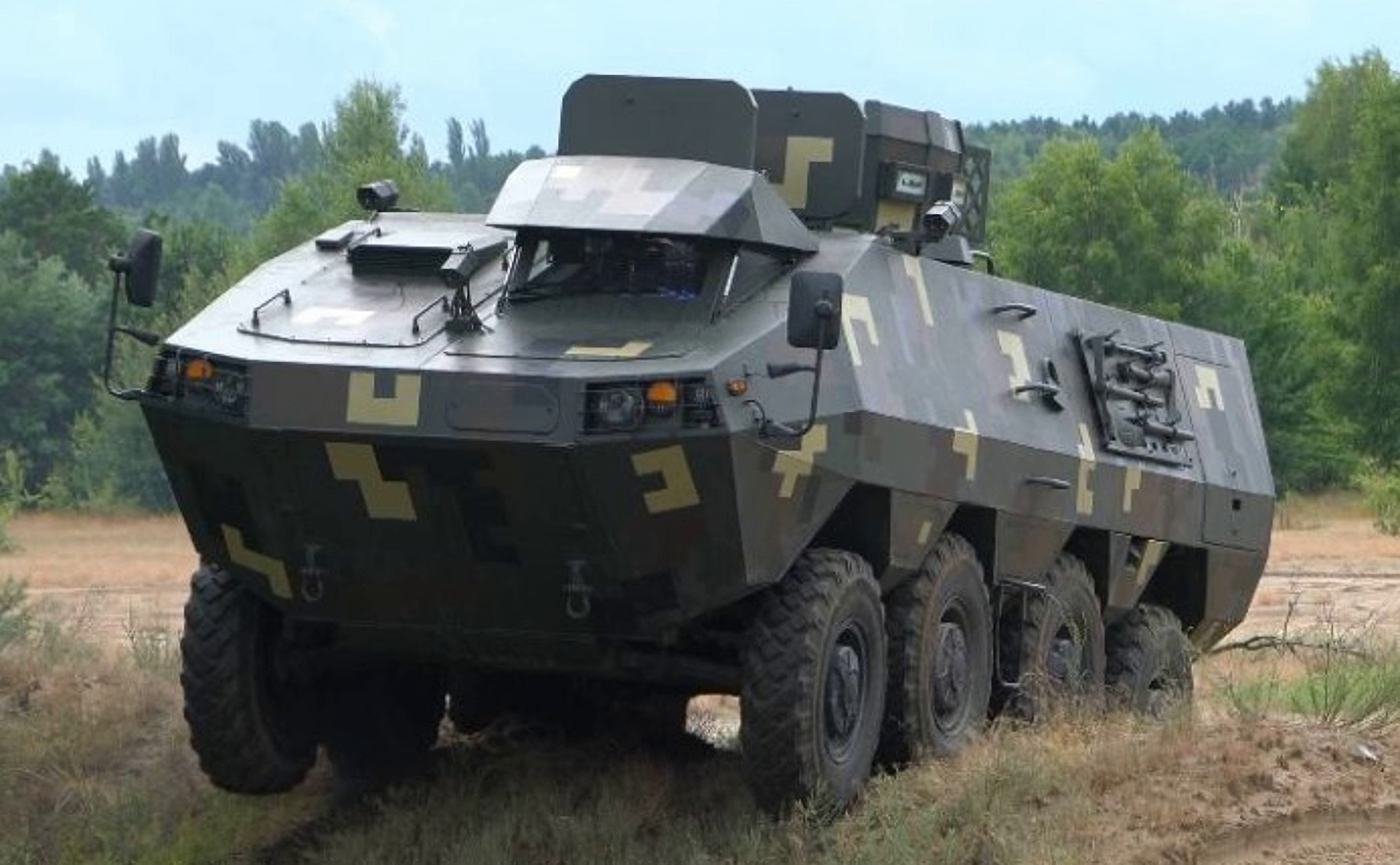 Las Fuerzas Armadas de Ucrania empezarán a utilizar el APC "Khorunzhyi", una profunda modernización del BTR-60 Las Fuerzas Armadas de Ucrania empezarán a utilizar el APC "Khorunzhyi", una profunda modernización del BTR-60