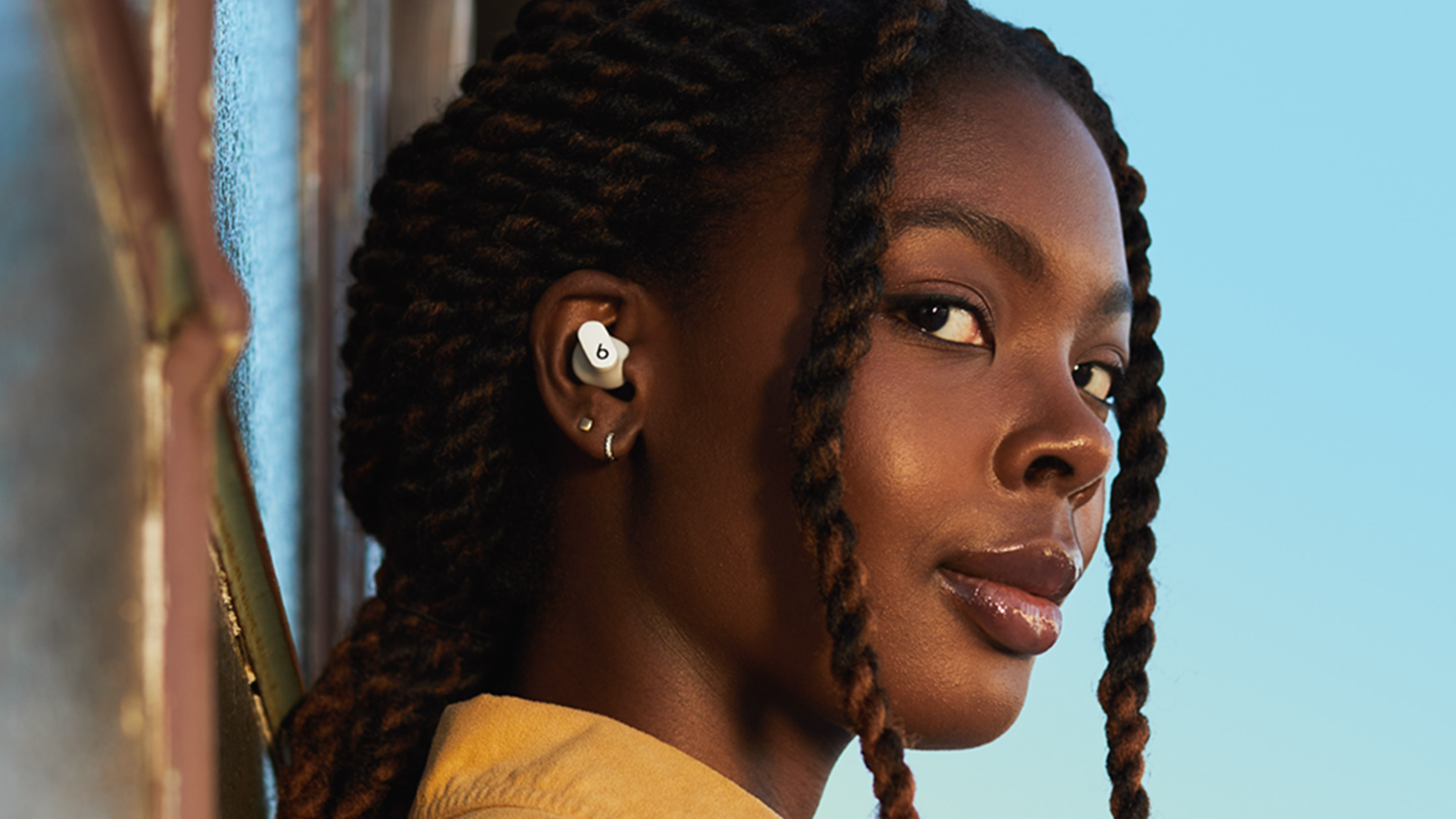 Los auriculares Beats Studio se pueden comprar en Amazon por 99 $ (50 $ de descuento).