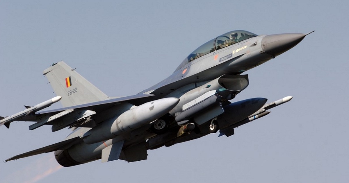 Bélgica aportará 380 millones de dólares para comprar misiles AIM-120 AMRAAM mejorados para los cazas F-35 Lightning II y F-16 Fighting Falcon Bélgica aportará 380 millones de dólares para comprar misiles AIM-120 AMRAAM mejorados para los cazas F-35 Lightning II y F-16 Fighting Falcon
