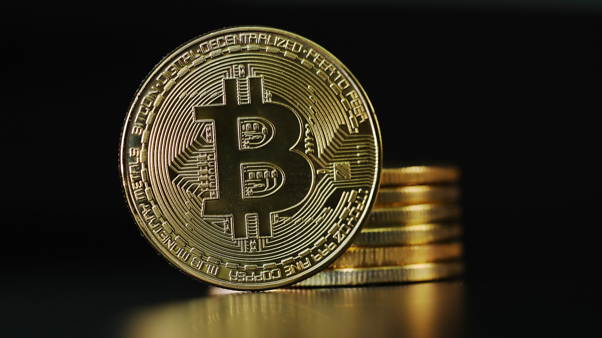 El bitcoin supera los 25.000 dólares por primera vez desde junio El bitcoin supera los 25.000 dólares por primera vez desde junio