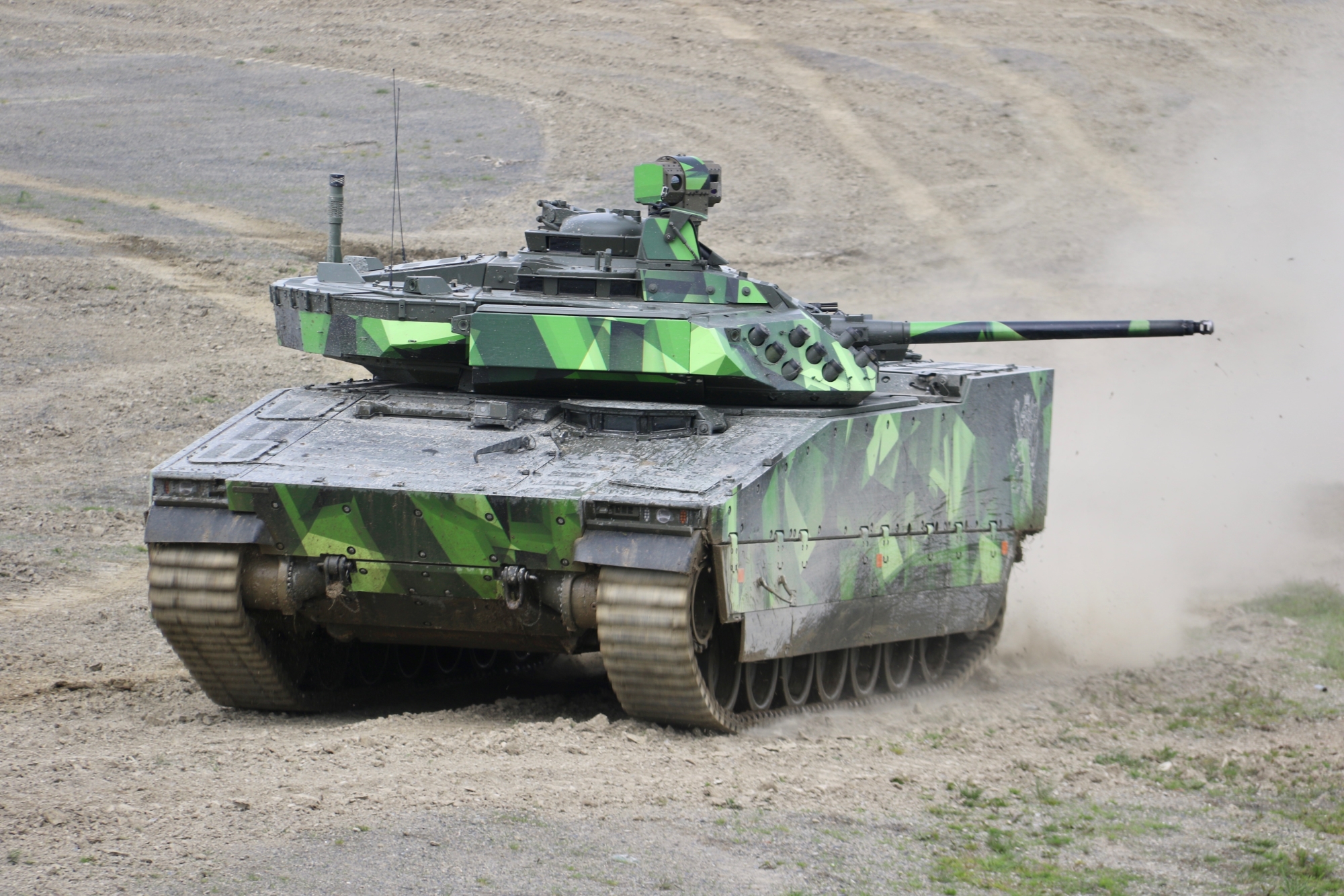 La República Checa quiere producir en sus instalaciones las BMP suecas CV90 La República Checa quiere producir en sus instalaciones las BMP suecas CV90