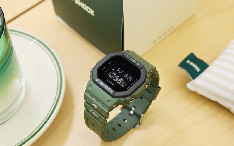 Nuevos relojes favoritos para geeks: Casio DW-5610UU-3PRM gracias a la cooperación con MondaySleepingClub Casio y MondaySleepingClub: nuevos relojes DW-5610UU-3PRM conquistan China