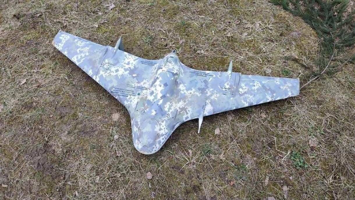 Las Fuerzas de Defensa ucranianas se incautan de un raro dron ruso Eleron-3 valorado en 100.000 dólares y en condiciones de funcionamiento Las Fuerzas de Defensa ucranianas se incautan de un raro dron ruso Eleron-3 valorado en 100.000 dólares y en condiciones de funcionamiento
