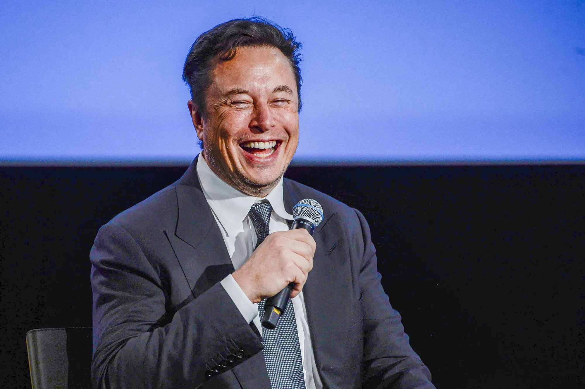 X (Twitter) podría perder hasta 75 millones de dólares en ingresos por las declaraciones de Musk sobre los judíos y la pérdida de anunciantes