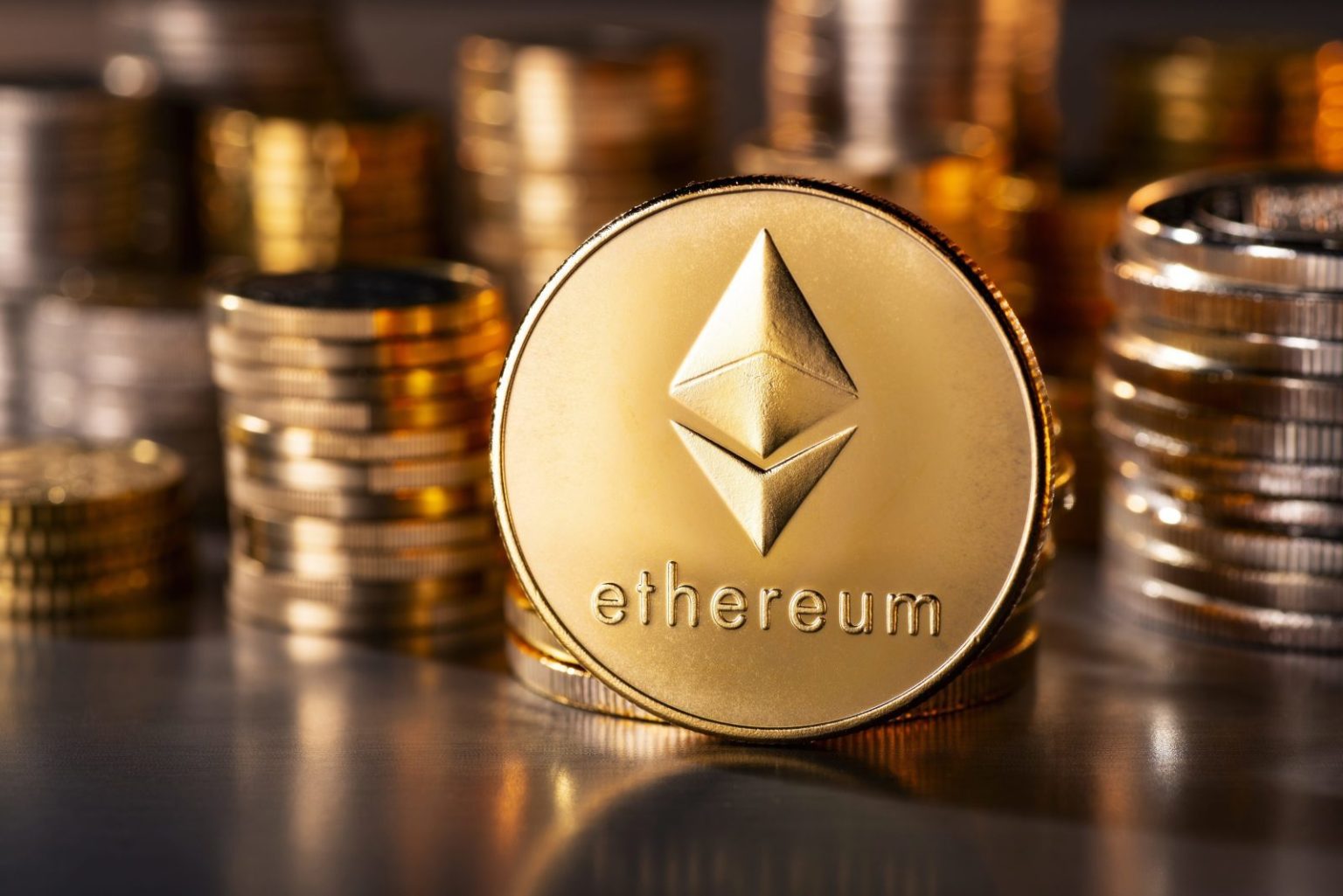 Ethereum alcanza un máximo histórico y se acerca a los 4.500 dólares Ethereum alcanza un máximo histórico y se acerca a los 4.500 dólares