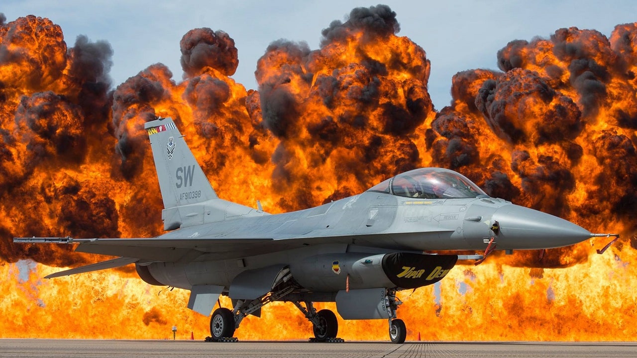 Los cazas estadounidenses F-16 Fighting Falcon se entregarán a Ucrania en 18 meses Los cazas estadounidenses F-16 Fighting Falcon se entregarán a Ucrania en 18 meses