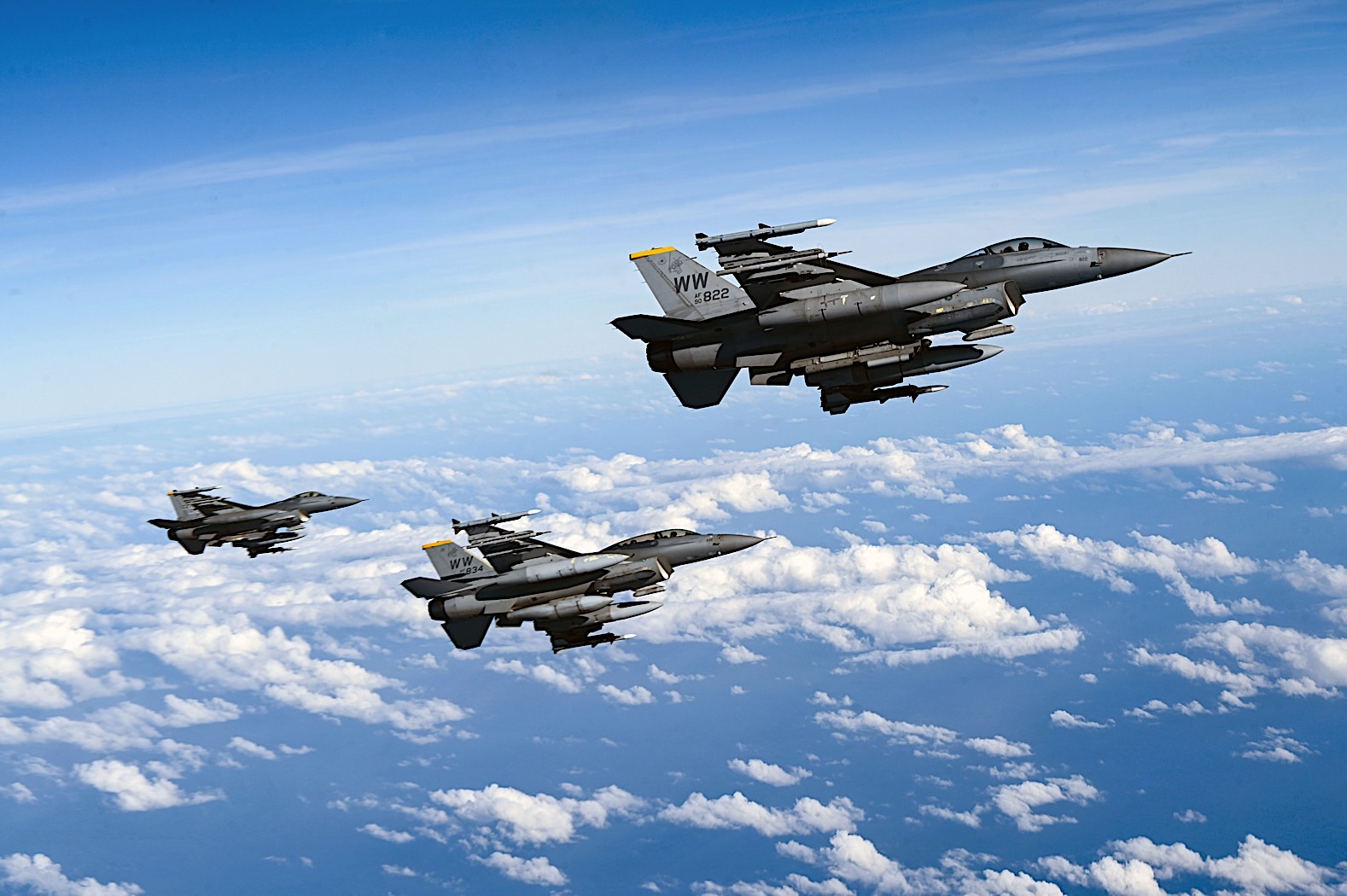 La Fuerza Aérea ha revelado si Ucrania recibirá aviones de combate estadounidenses F-15 y F-16 La Fuerza Aérea ha revelado si Ucrania recibirá aviones de combate estadounidenses F-15 y F-16