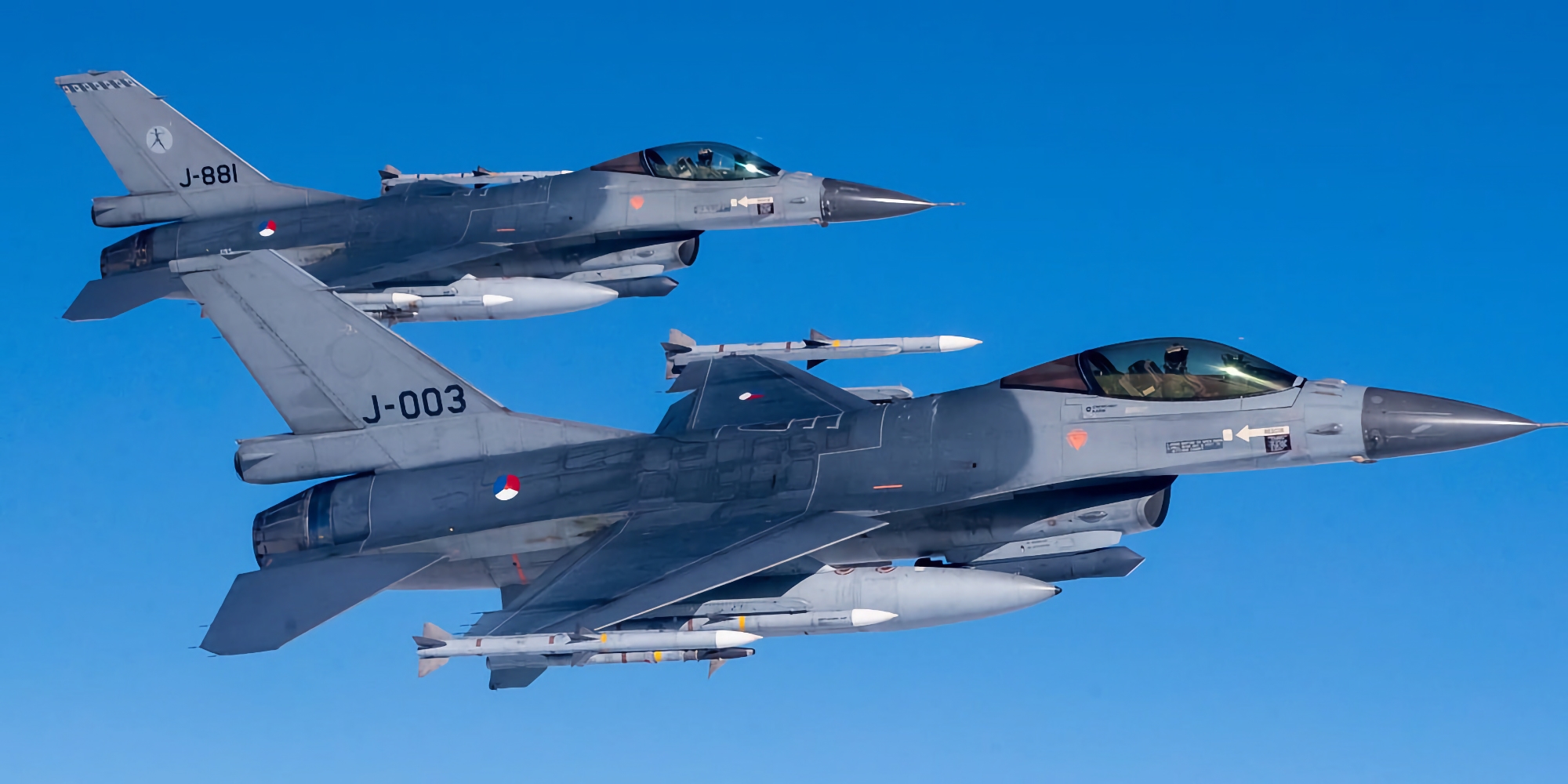 Holanda está dispuesta a considerar la posibilidad de transferir cazas estadounidenses F-16 Fighting Falcon a Ucrania Holanda está dispuesta a considerar la posibilidad de transferir cazas estadounidenses F-16 Fighting Falcon a Ucrania