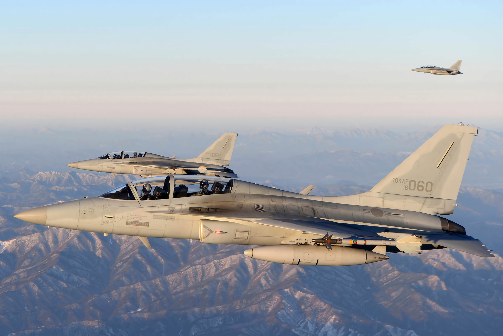 Polonia compra 48 cazas FA-50 coreanos, contrato por valor de 3.000.000 de dólares Polonia compra 48 cazas FA-50 coreanos, contrato por valor de 3.000.000 de dólares