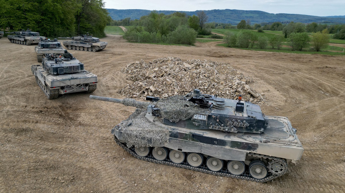 Suiza venderá 25 carros de combate alemanes Leopard 2 a Alemania a condición de que no los suministre a las Fuerzas Armadas de Ucrania Suiza venderá 25 carros de combate alemanes Leopard 2 a Alemania a condición de que no los suministre a las Fuerzas Armadas de Ucrania
