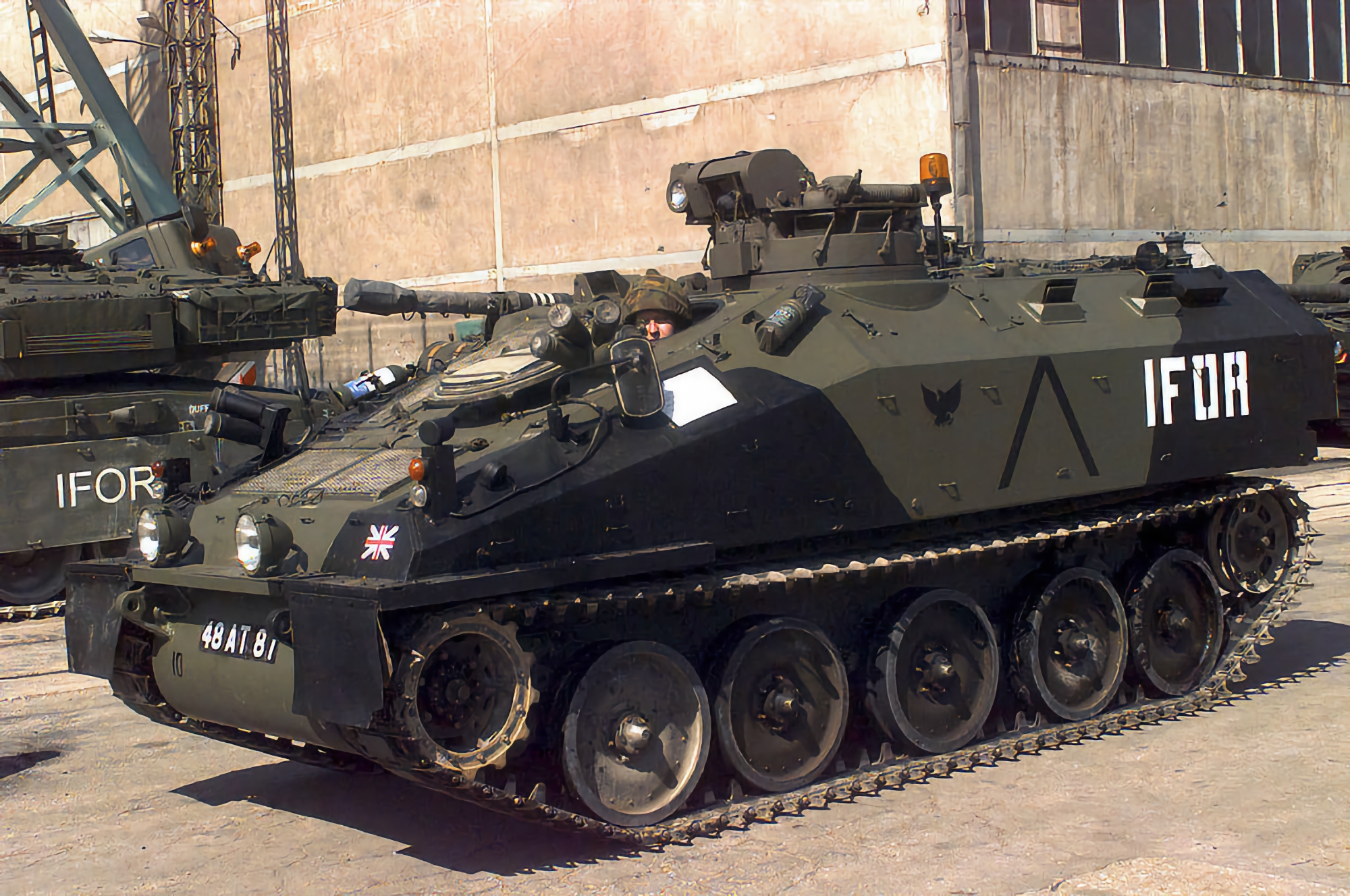 No sólo Krab SAU: el ejército ucraniano utilizó vehículos blindados de transporte de personal británicos FV103 Spartan durante un contraataque No sólo Krab SAU: el ejército ucraniano utilizó vehículos blindados de transporte de personal británicos FV103 Spartan durante un contraataque