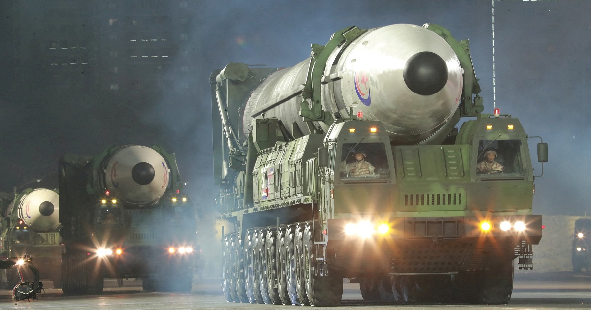 Tras el éxito de la prueba del misil balístico intercontinental Hwasong-17, Kim Jong-un dijo que la RPDC quiere armas nucleares de una potencia sin precedentes Tras el éxito de la prueba del misil balístico intercontinental Hwasong-17, Kim Jong-un dijo que la RPDC quiere armas nucleares de una potencia sin precedentes