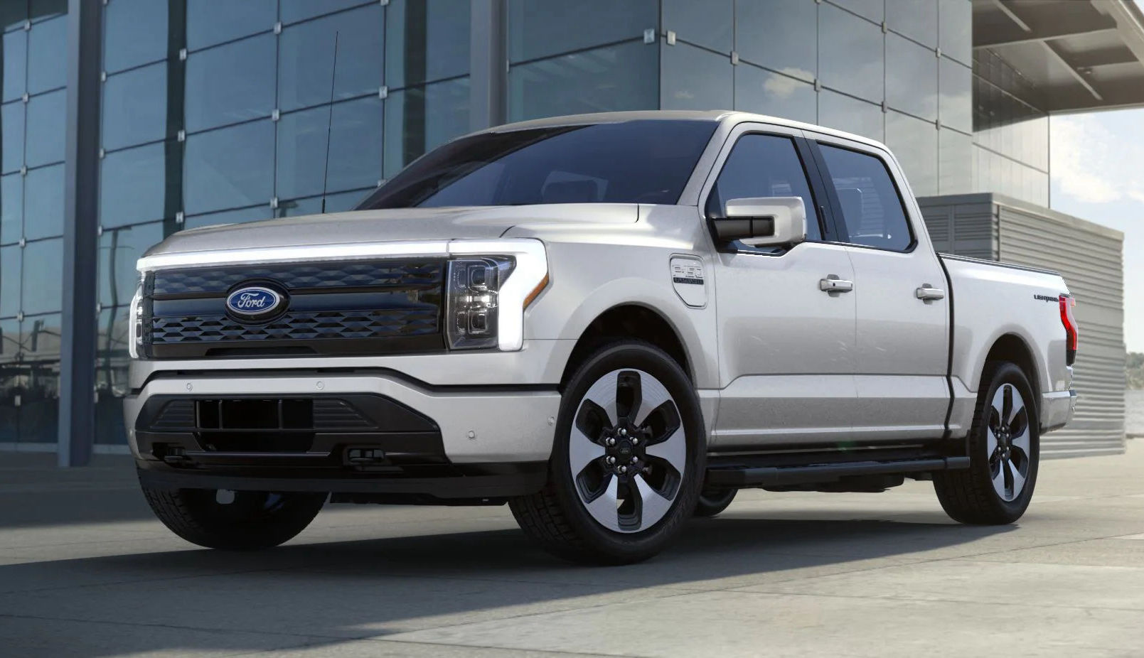 Ford detiene la producción de las camionetas eléctricas F-150 Lightning hasta enero de 2025 Ford detiene la producción de las camionetas eléctricas F-150 Lightning hasta enero de 2025