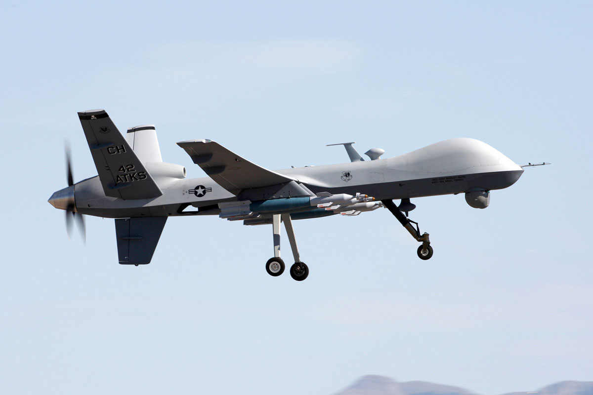 EEUU derriba su propio dron MQ-9 Reaper sobre el Mar Negro debido a una colisión con un caza ruso Su-27 EEUU derriba su propio dron MQ-9 Reaper sobre el Mar Negro debido a una colisión con un caza ruso Su-27