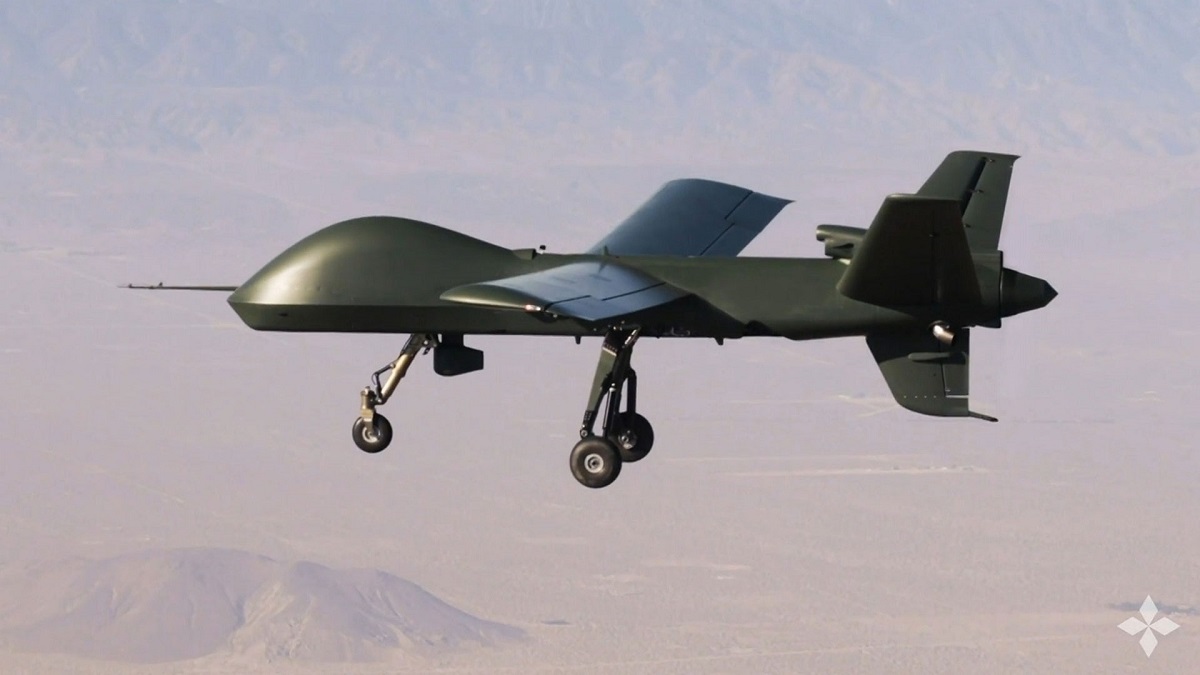 El Reino Unido quiere aviones no tripulados en los portaaviones HMS Queen Elizabeth y HMS Prince of Wales - General Atomics recibirá 1,8 millones de dólares para la demostración de la tecnología STOL