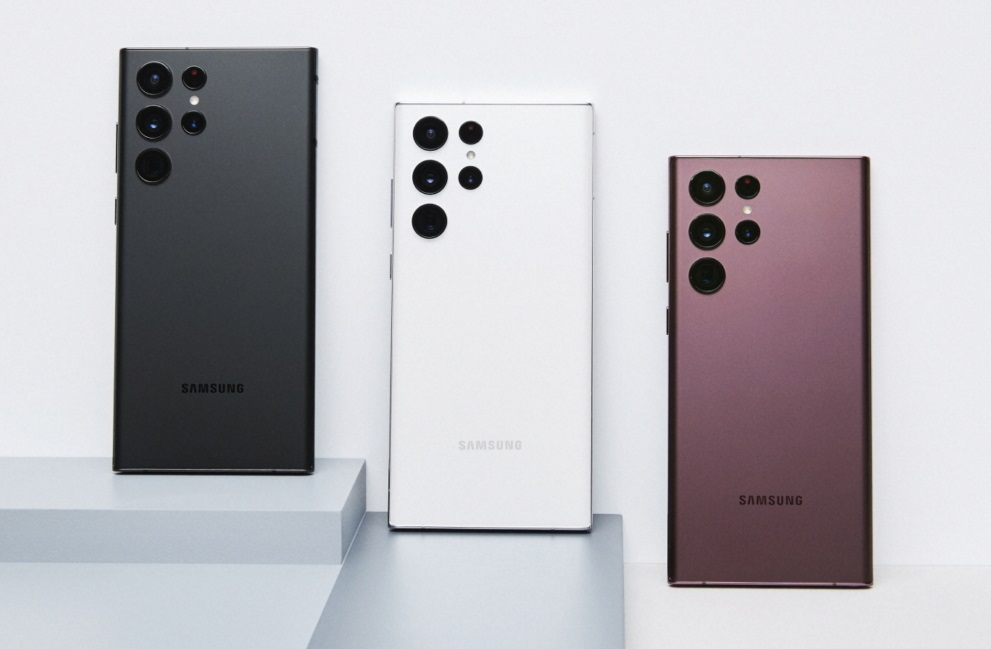 One UI 5.1 altera los Samsung Galaxy S21 y Galaxy S22: los smartphones se calientan mucho y se descargan rápidamente One UI 5.1 altera los Samsung Galaxy S21 y Galaxy S22: los smartphones se calientan mucho y se descargan rápidamente