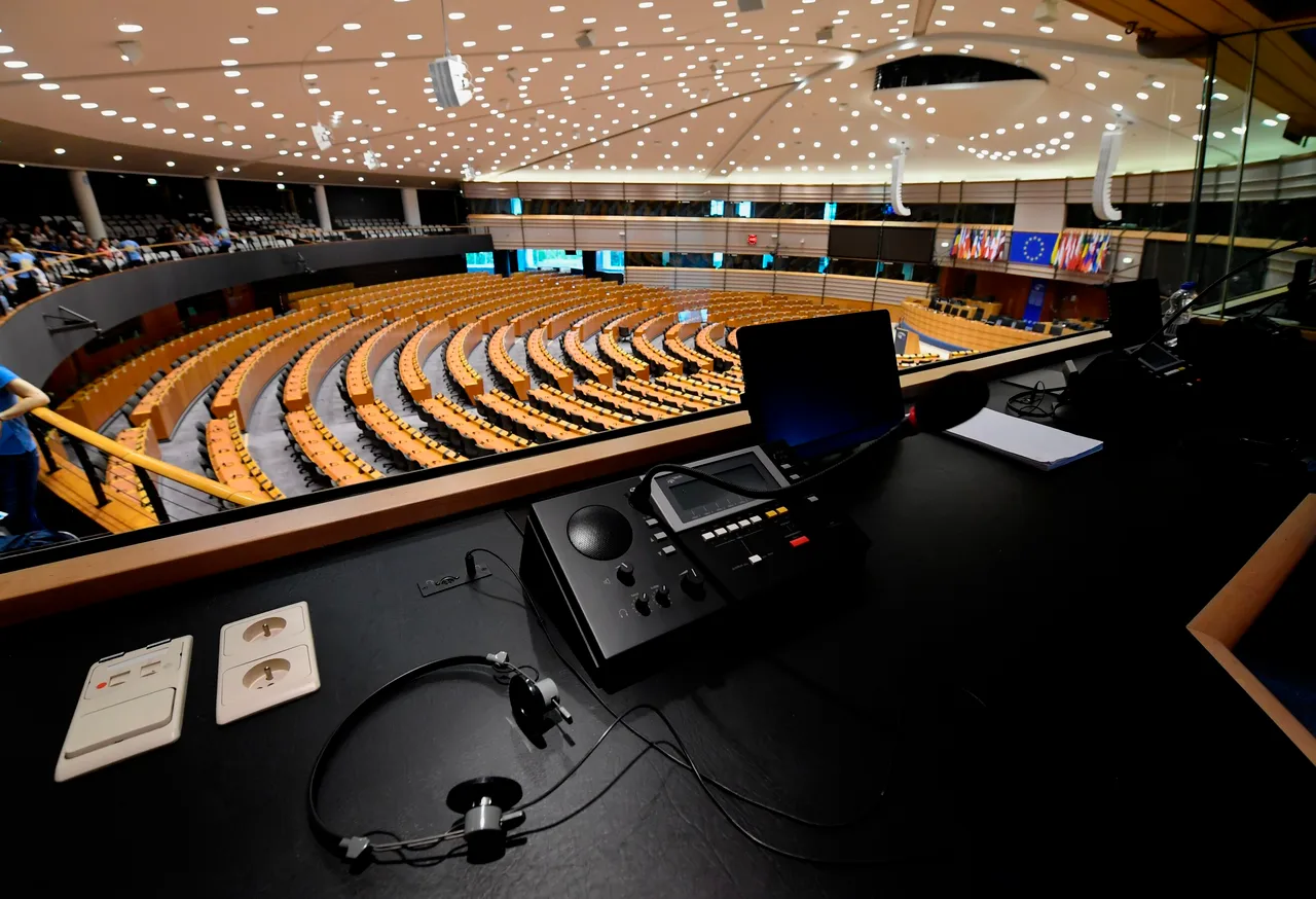 La UE utilizará inteligencia artificial para traducir automáticamente los comunicados de prensa oficiales La UE utilizará inteligencia artificial para traducir automáticamente los comunicados de prensa oficiales