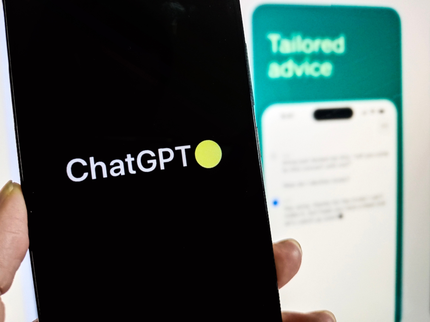 ChatGPT en iOS ha aprendido a buscar información en Internet utilizando Bing