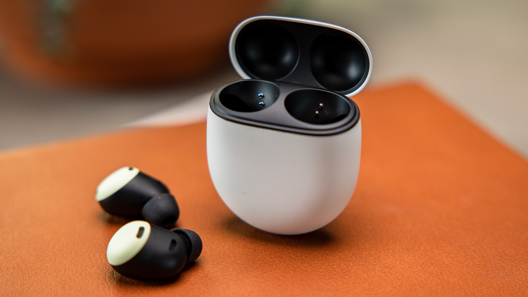 Los Google Pixel Buds Pro se pueden comprar en Amazon con un descuento de 80 dólares